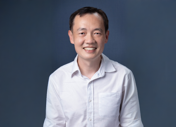 SMU Senior Lecturer FWA Hua Leong