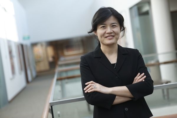 SMU Associate Professor Chang Pao Li